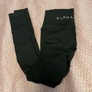 Alphalete black aero legging
